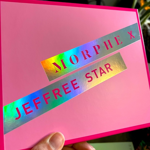 Morphe X Jeffree Star Artistry Palette - Picture 1 of 3